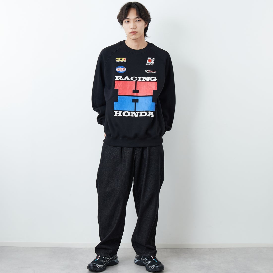 HONDA × JEANSFACTORY [ホンダ × ジーンズファクトリー] レーシングスウェット [JFC-254-089] BLACK &&モデル身長：179cm 着用サイズ：L&&