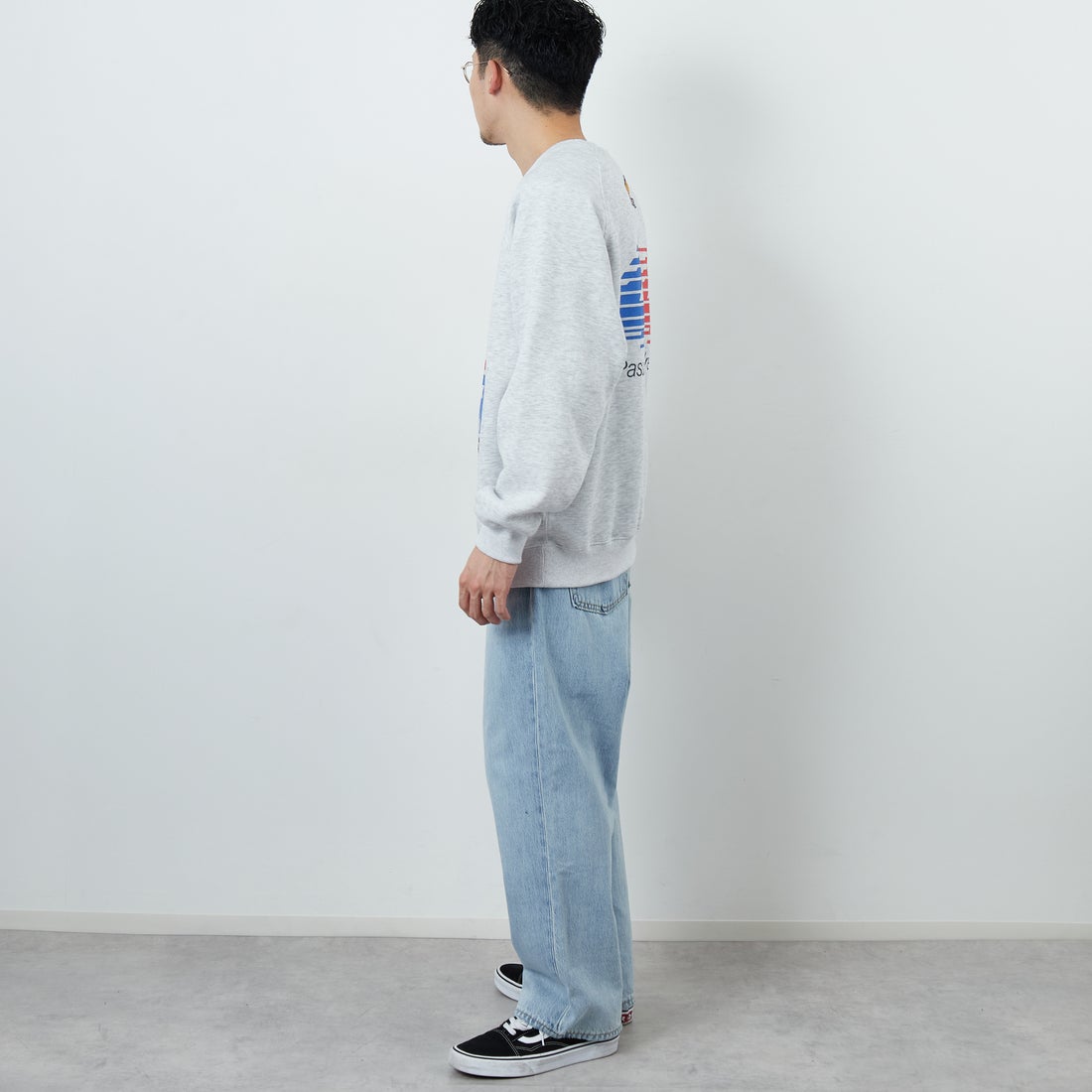 HONDA × JEANSFACTORY [ホンダ × ジーンズファクトリー] レーシングスウェット [JFC-254-089] GREY &&モデル身長：168cm 着用サイズ：M&&