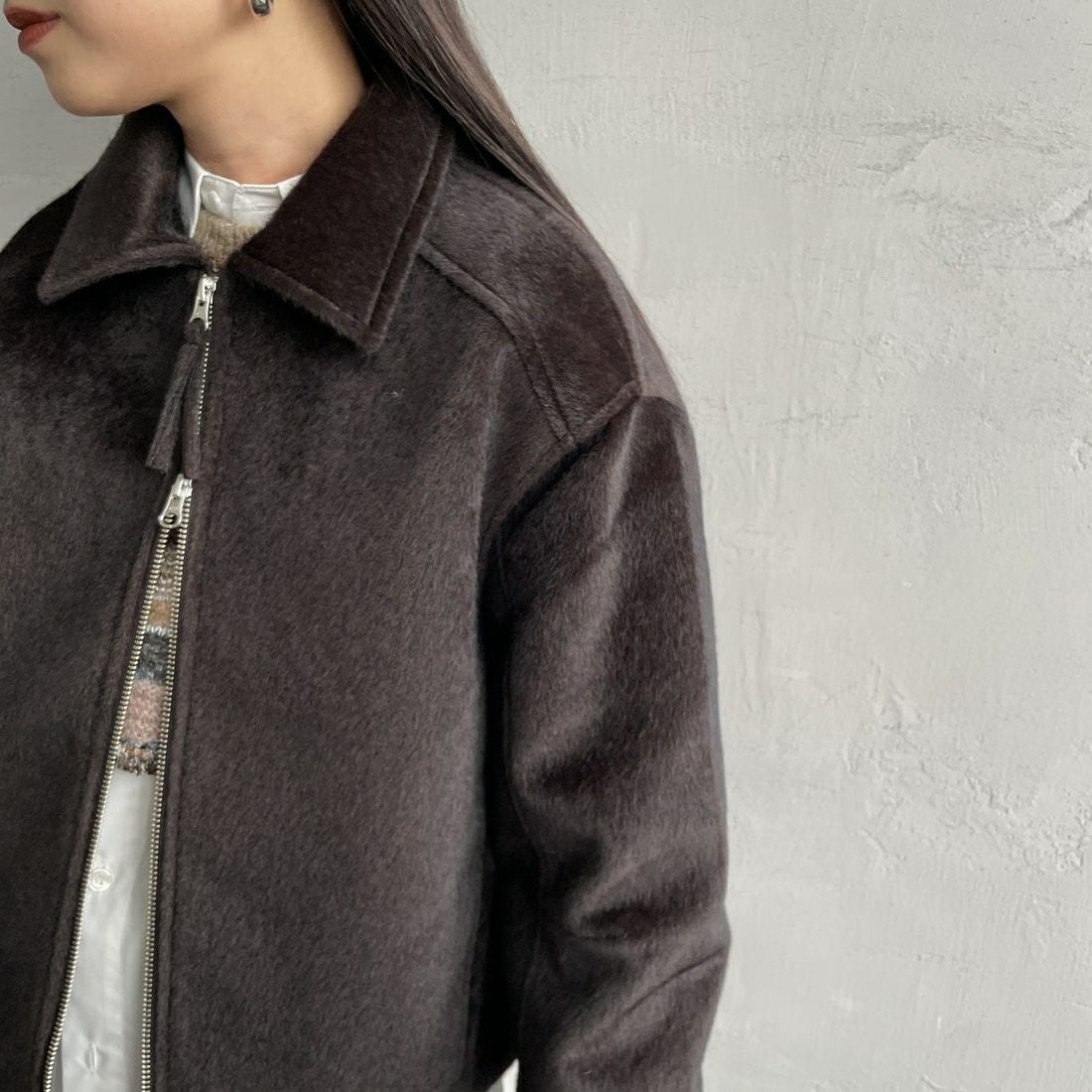 Noir Fabrik [ヌワールファブリック] ホースファージップジャケット [25551-HN] BROWN &&モデル身長：150cm 着用サイズ：F&&