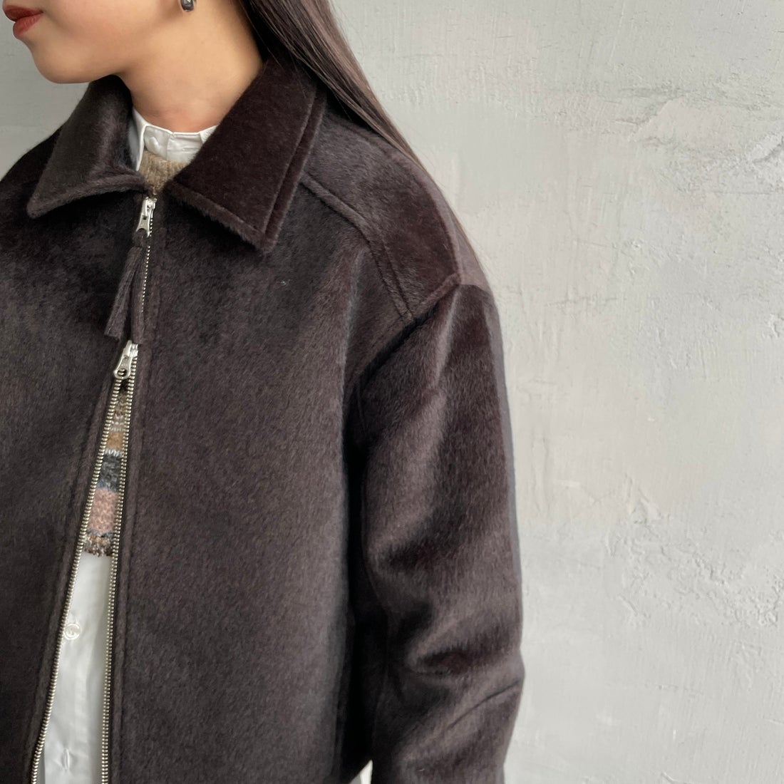 Noir Fabrik [ヌワールファブリック] ホースファージップジャケット [25551-HN] BROWN &&モデル身長：150cm 着用サイズ：F&&