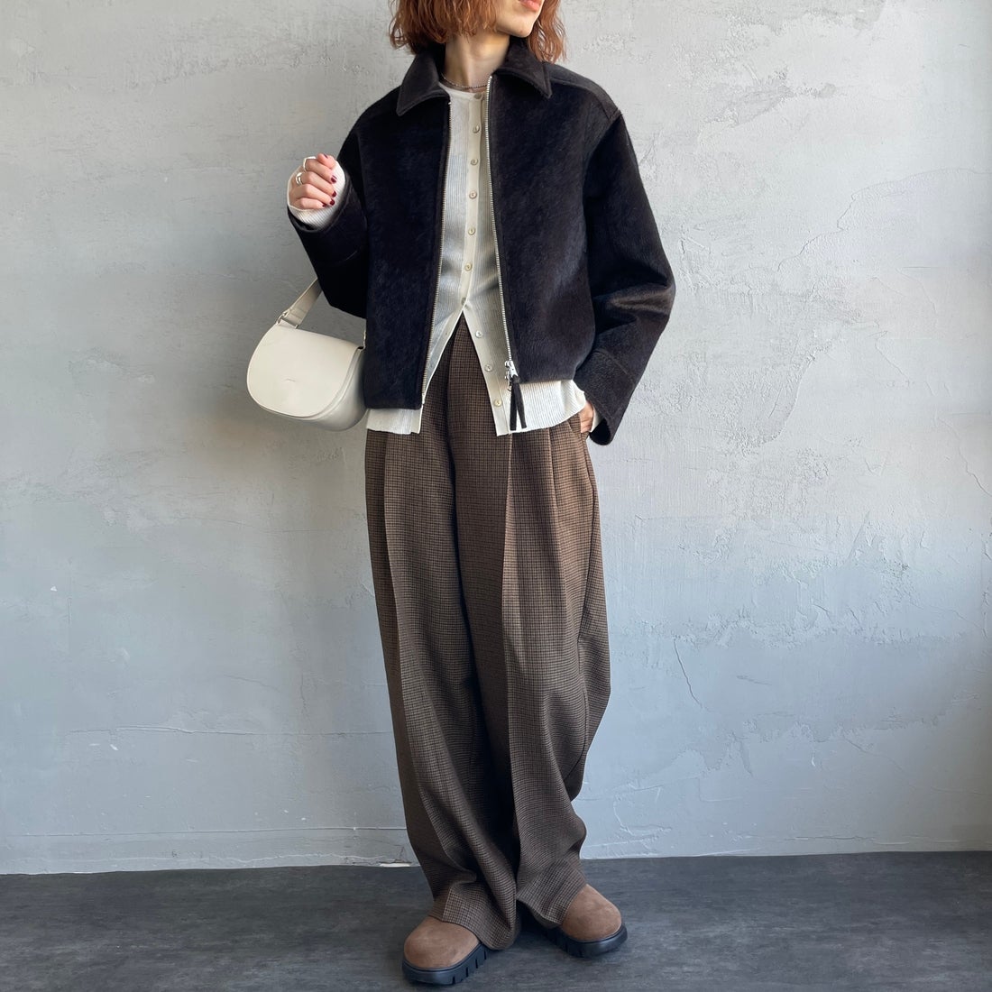 Noir Fabrik [ヌワールファブリック] ホースファージップジャケット [25551-HN] BROWN &&モデル身長：158cm 着用サイズ：F&&