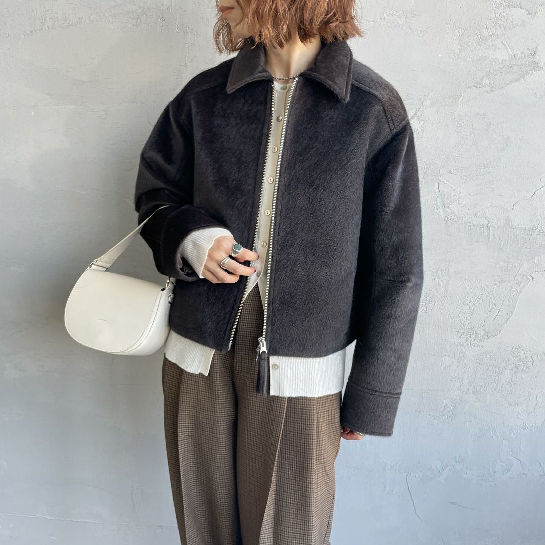 Noir Fabrik [ヌワールファブリック] ホースファージップジャケット [25551-HN] BROWN &&モデル身長：158cm 着用サイズ：F&&