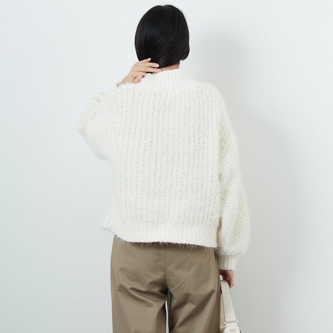 Jf Ready Made [ジェイエフレディメイド] バスケットモール スタンドネックプルオーバー [3225420]ｱｲﾎﾞﾘｰ &&モデル身長：162cm 着用サイズ：F&&