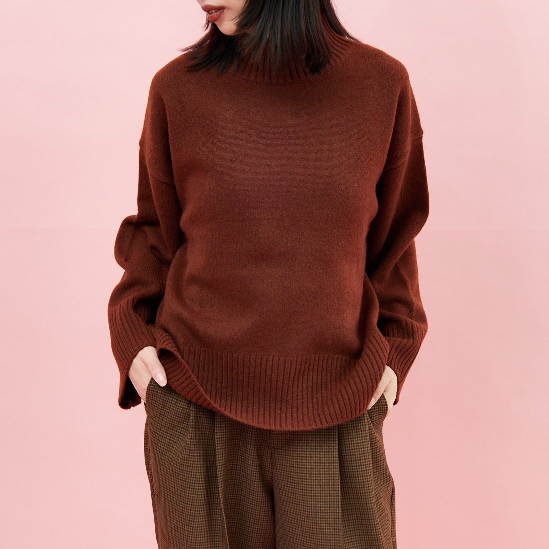 BROWN&&モデル身長：162cm 着用サイズ：F&&
