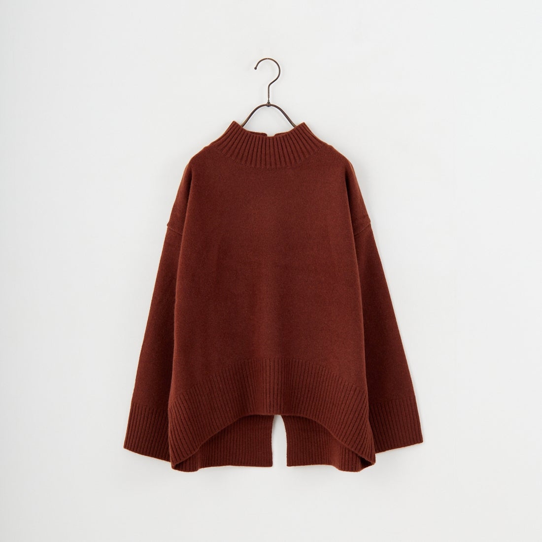 USINE [ユジーヌ] バックネックスリットニット [11256835] BROWN