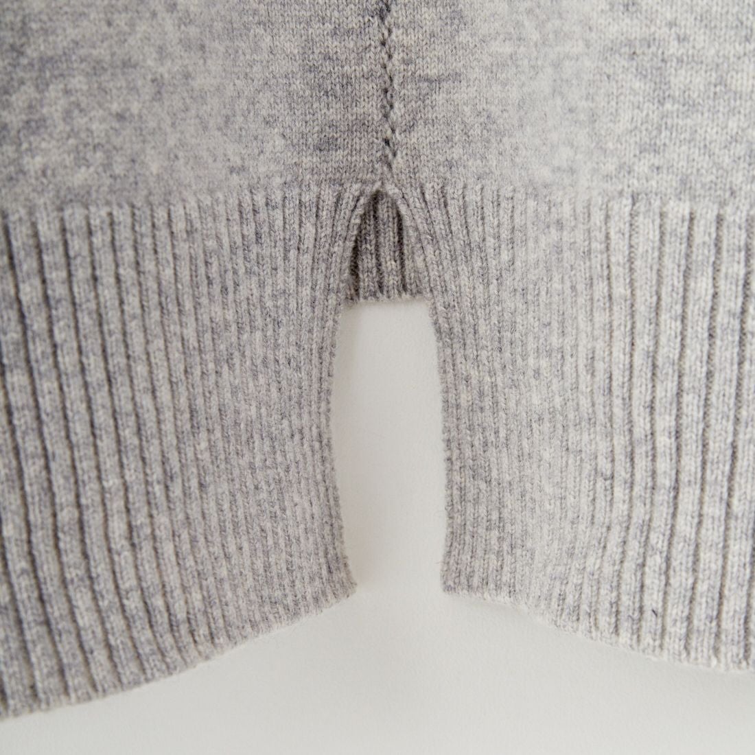 USINE [ユジーヌ] バックネックスリットニット [11256835] GRAY