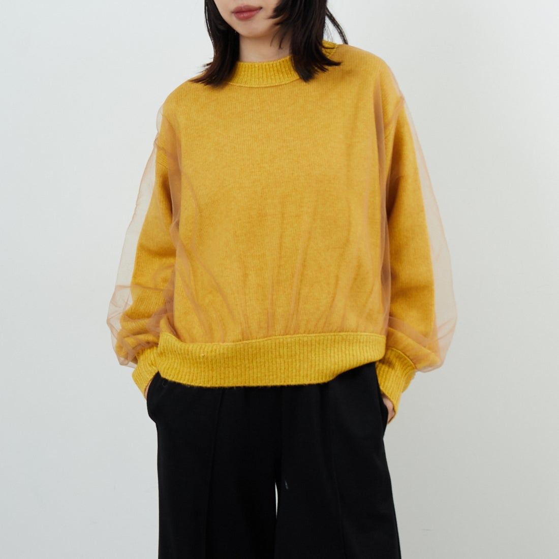 WHYTO. [ホワイト] チュールレイヤードニット [WHT25FKN4040] YELLOW &&モデル身長：162cm 着用サイズ：F&&