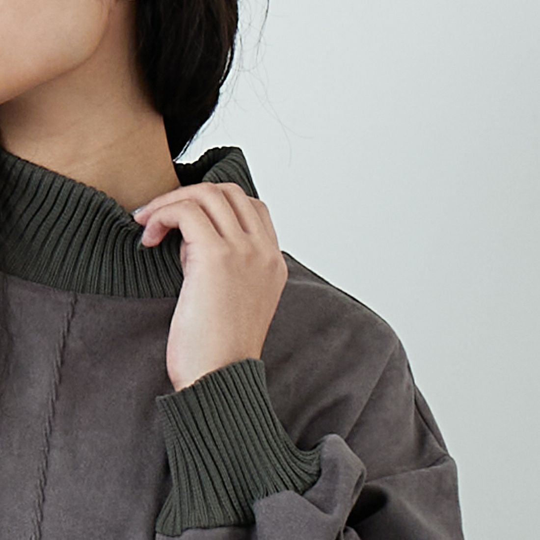 Jf Ready Made [ジェイエフレディメイド] スエードリブモックネックワンピース [3225611] ﾁｬｺｰﾙｸﾞﾚｰ &&モデル身長：162cm 着用サイズ：F&&