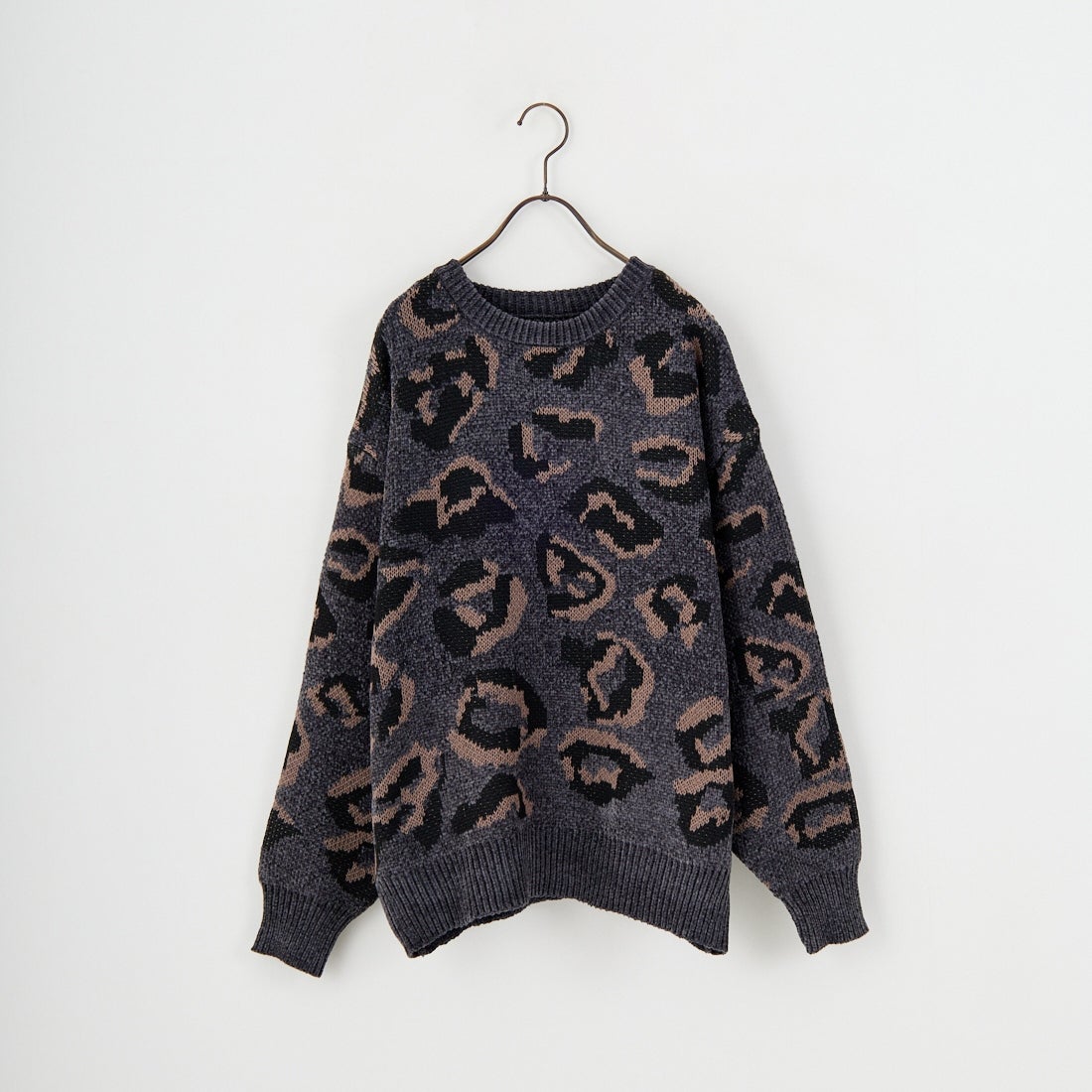 700 BLACK