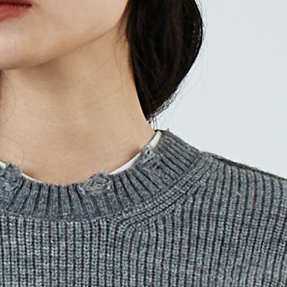 SLICK [スリック] マイクロヤーン クルーネックダメージニット [5151066] 801 H.GRAY &&モデル身長：162cm 着用サイズ：0&&