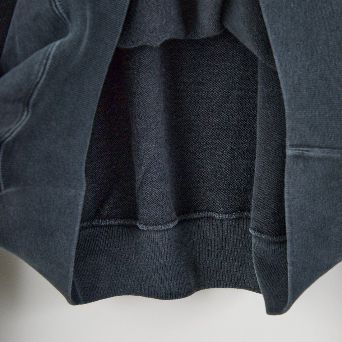 REMI RELIEF [レミレリーフ] 別注 SP加工 ダメージクルーネックスウェット [RN29373268-JF] BLACK