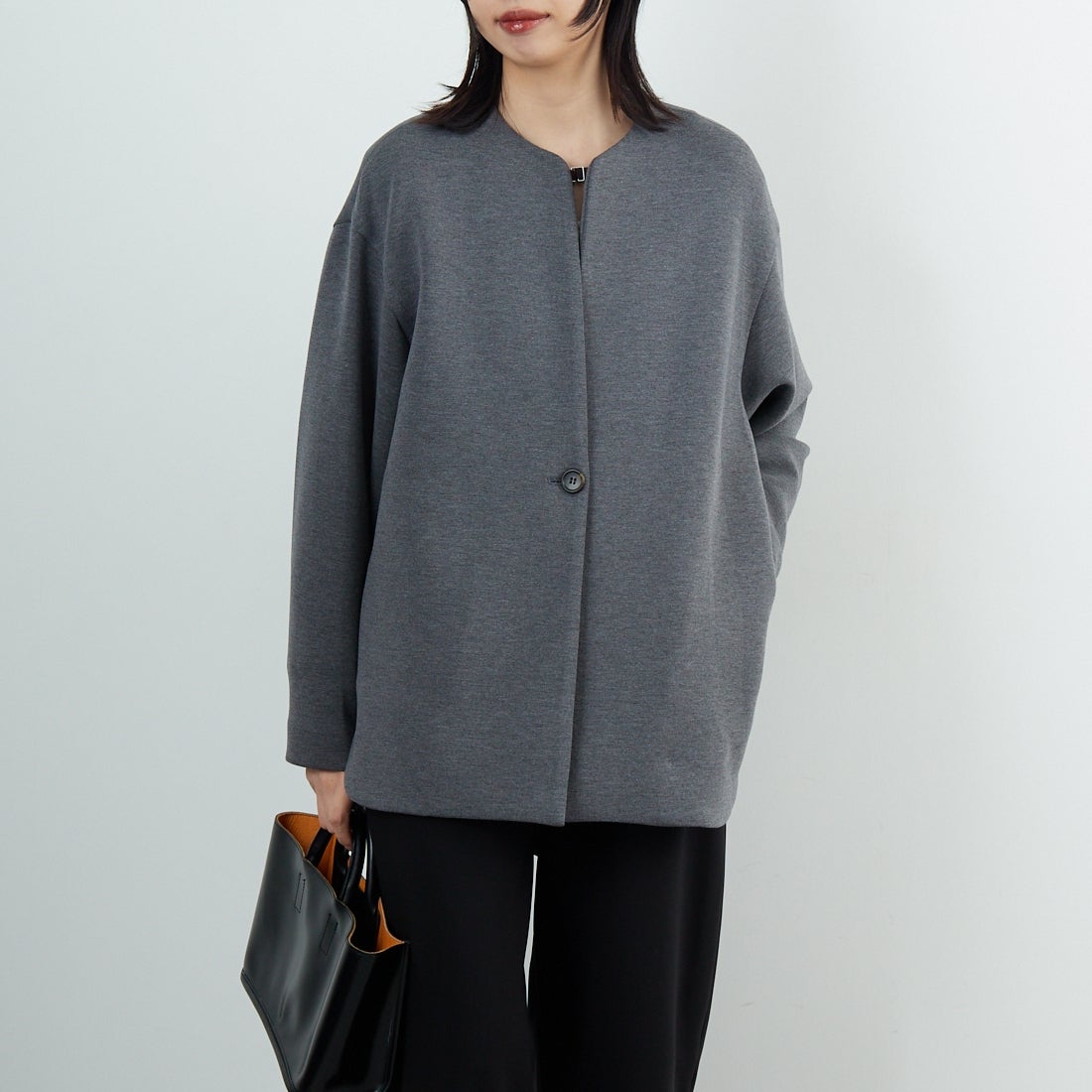 CLOCHE [クロシェ] ダンボールハーフコート [55085044] ﾁｬｺｰﾙ &&モデル身長：162cm 着用サイズ：2&&