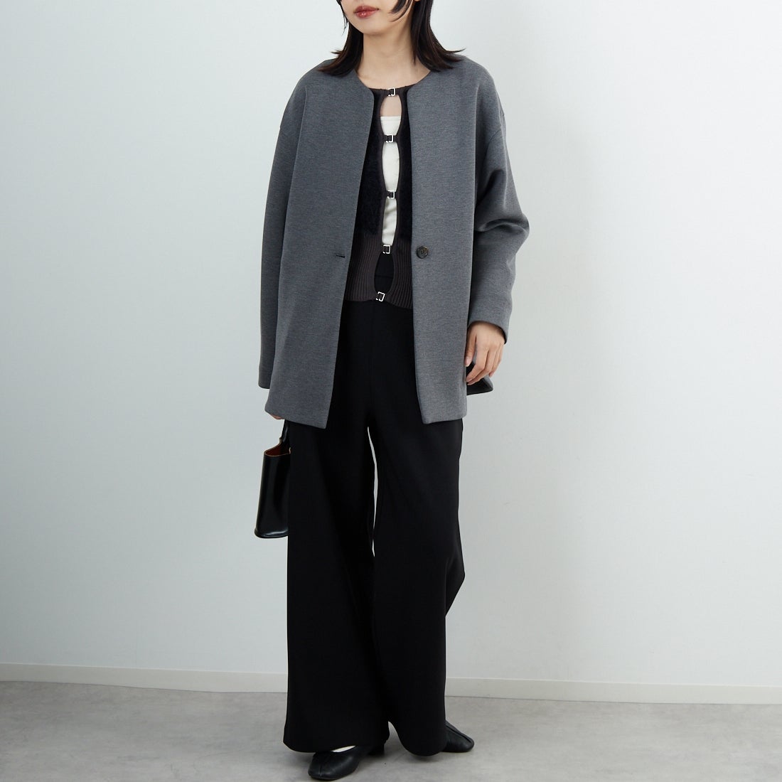 CLOCHE [クロシェ] ダンボールハーフコート [55085044] ﾁｬｺｰﾙ &&モデル身長：162cm 着用サイズ：2&&