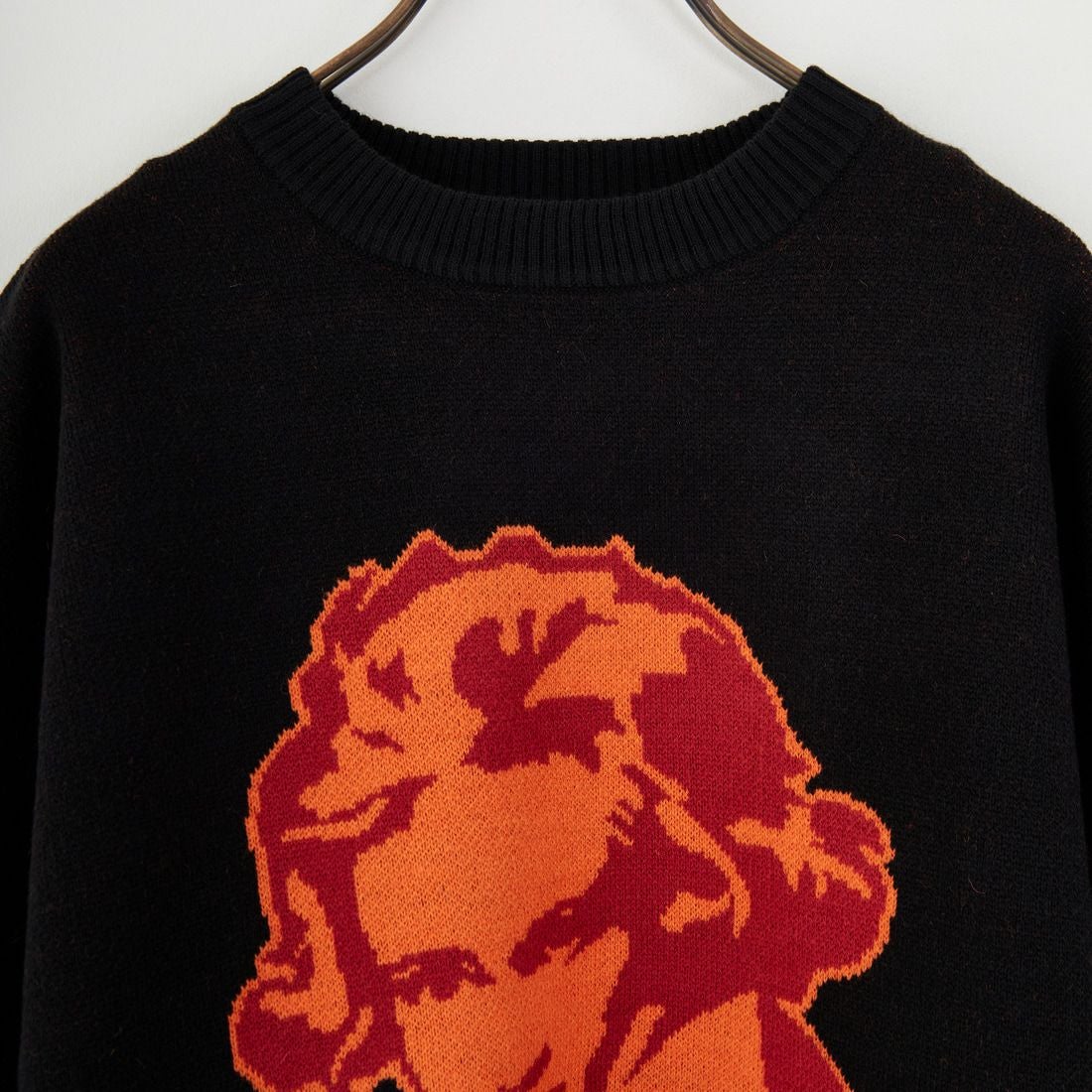 Noir Fabrik [ヌワールファブリック] 人物像柄ダブルジャガードニット [NF-254-097] C BLK/ORG C BLK/ORG