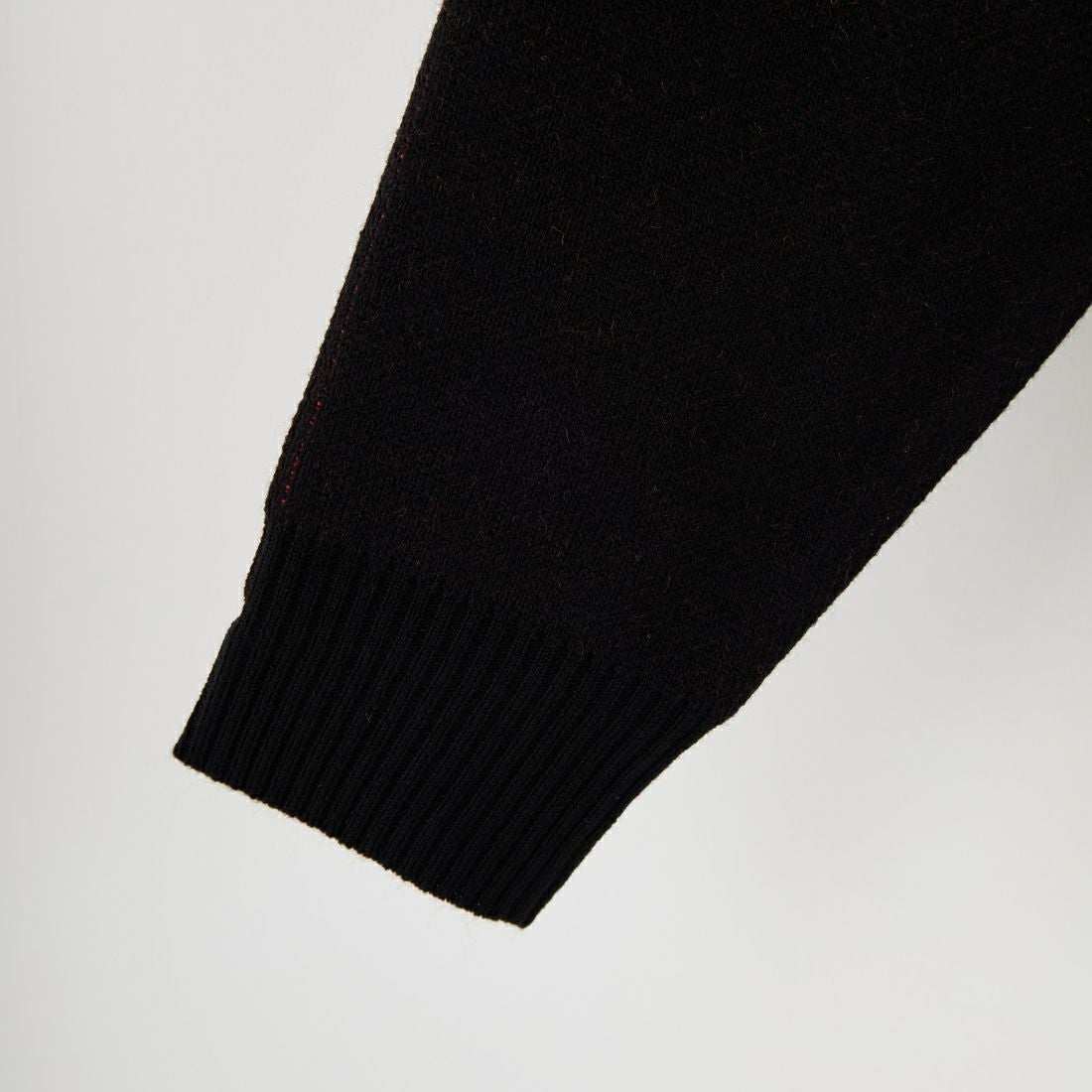 Noir Fabrik [ヌワールファブリック] 人物像柄ダブルジャガードニット [NF-254-097] C BLK/ORG C BLK/ORG