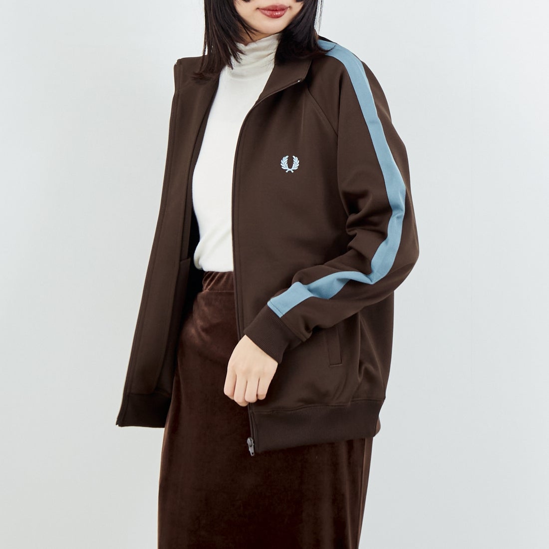 BURNT TOBA&&モデル身長：162cm 着用サイズ：S&&