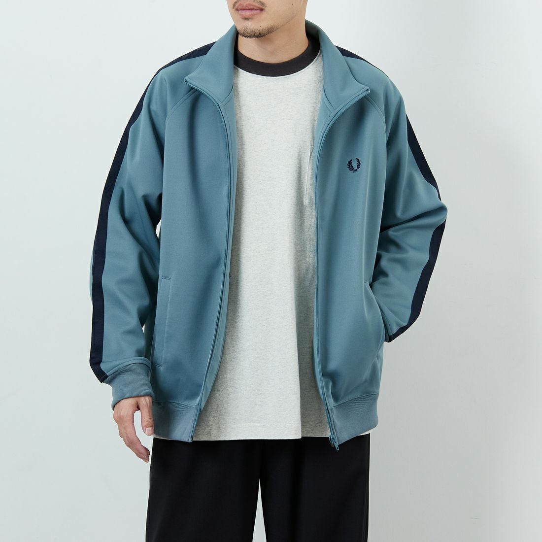 FRED PERRY [フレッドペリー] 別注 配色ライン トラックジャケット