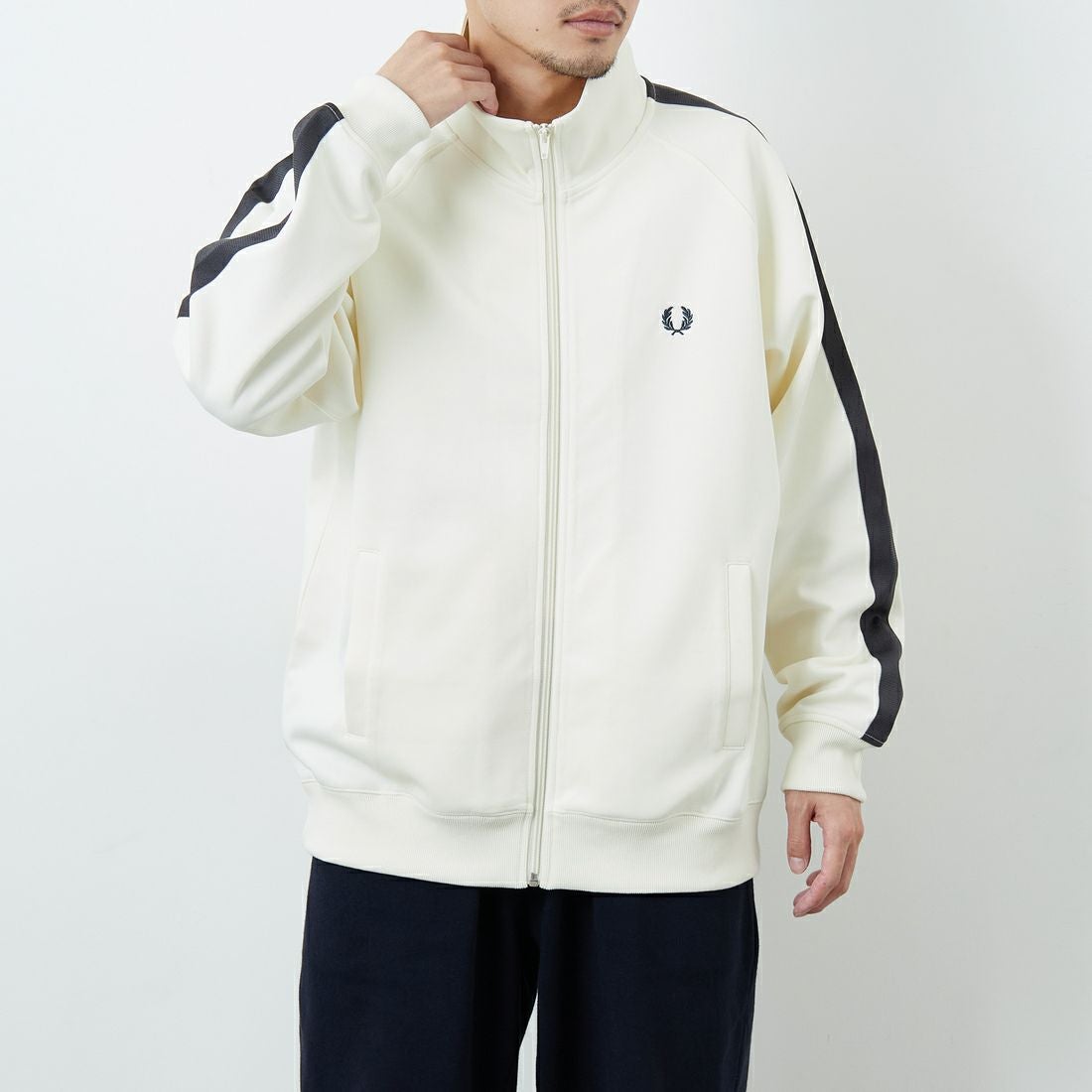 FRED PERRY [フレッドペリー] 別注 配色ライン トラックジャケット