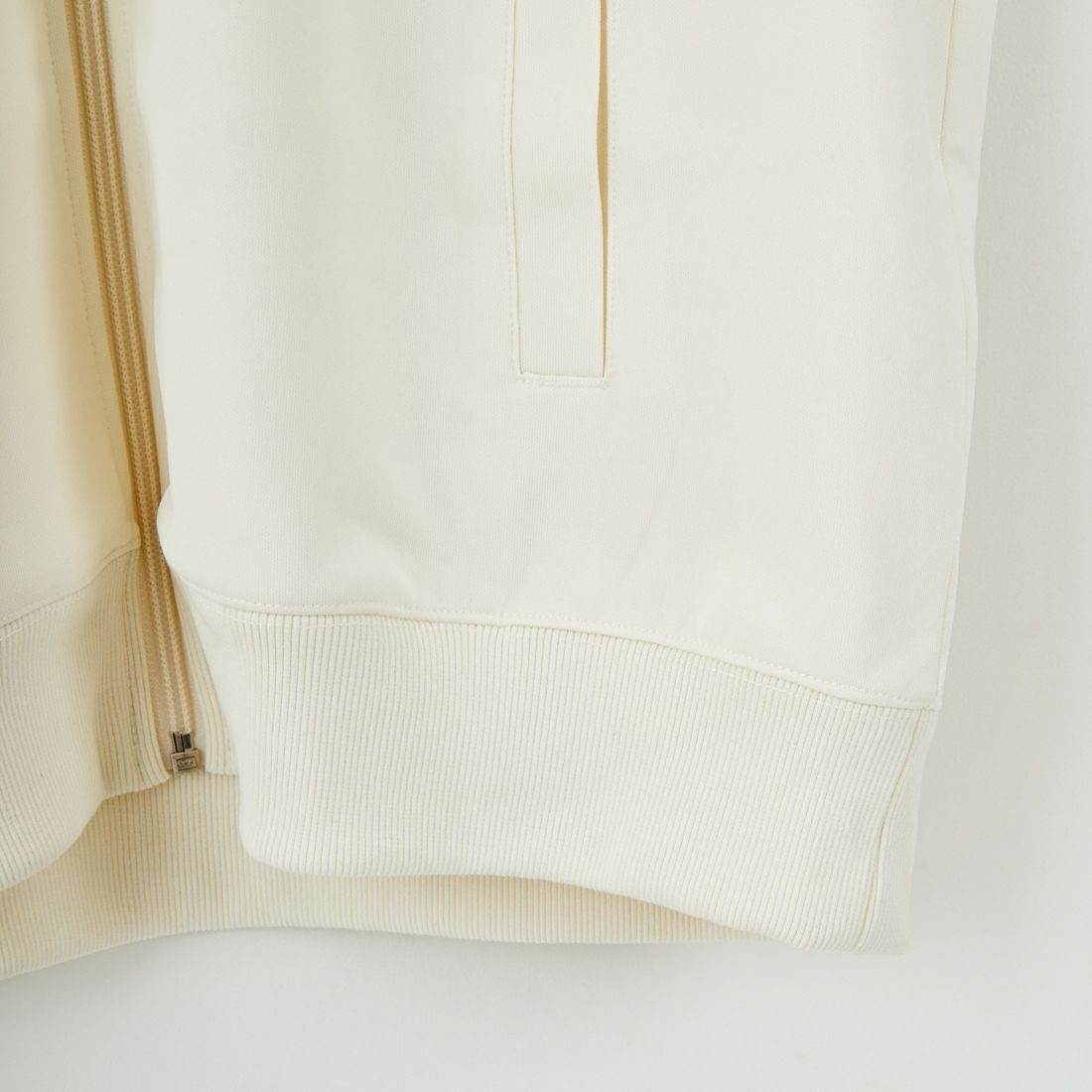 FRED PERRY [フレッドペリー] 別注 配色ライン トラックジャケット [FPM-25A-029JF] ECRU/ANCHO