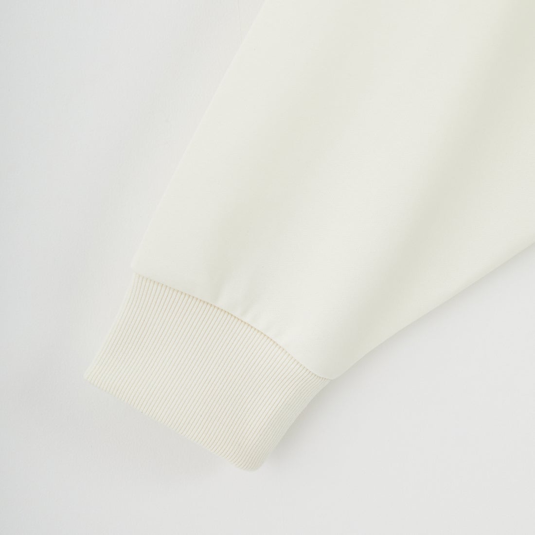 FRED PERRY [フレッドペリー] 別注 トラック クルーネックプルオーバー [FPM-25A-030JF] ECRU/ANCHO