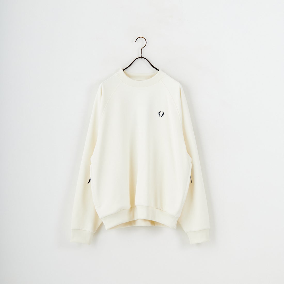 FRED PERRY [フレッドペリー] 別注 トラック クルーネックプルオーバー [FPM-25A-030JF] ECRU/ANCHO