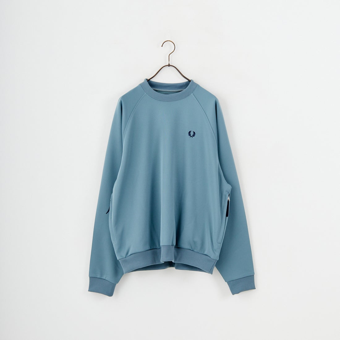 FRED PERRY [フレッドペリー] 別注 トラック クルーネックプルオーバー [FPM-25A-030JF] STOCKPORTB
