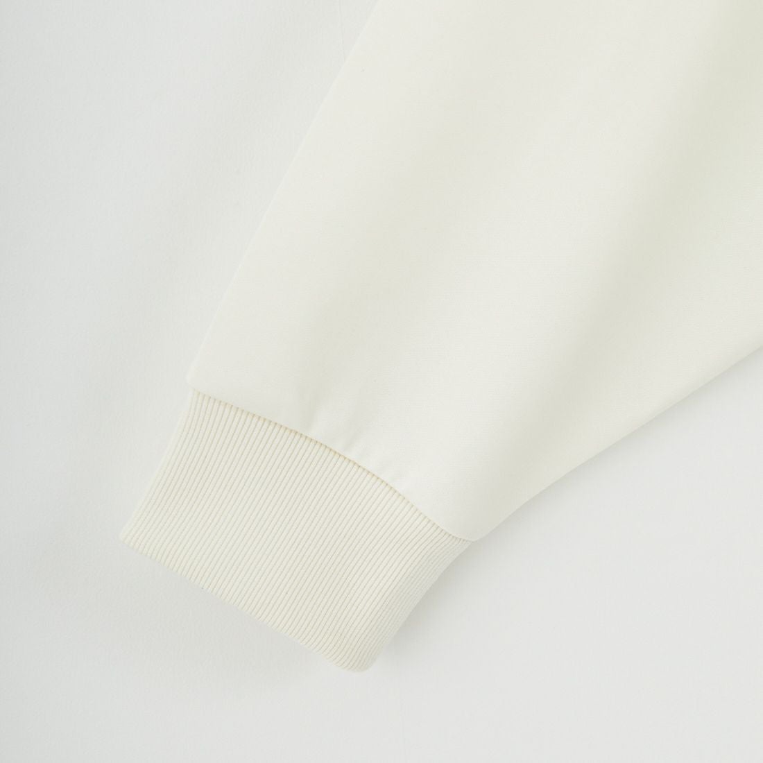 FRED PERRY [フレッドペリー] 別注 トラック クルーネックプルオーバー [FPM-25A-030JF] ECRU/ANCHO