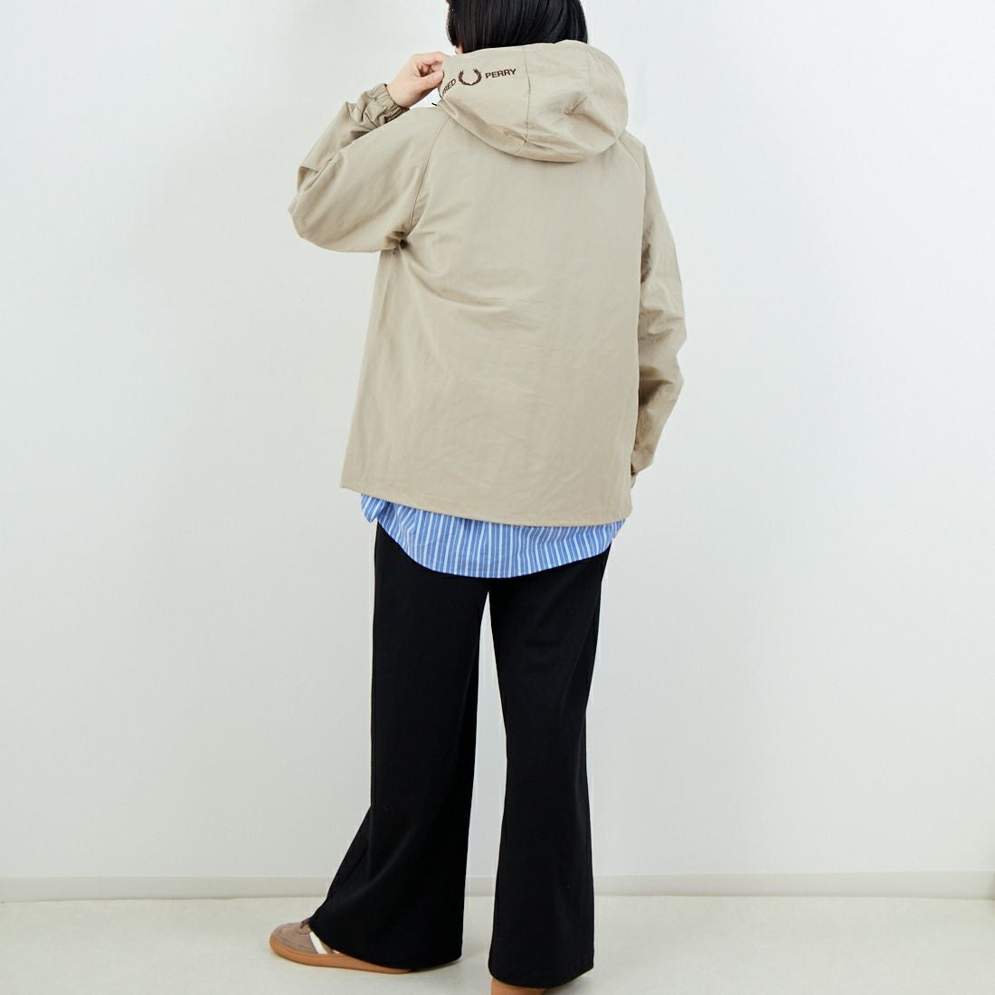 FRED PERRY [フレッドペリー] 別注 フード刺繍 ナイロンシェル