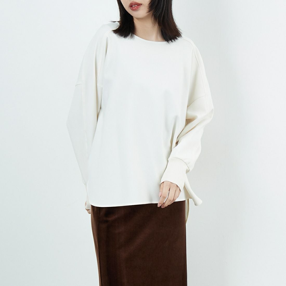 031 ｵﾌﾎﾜｲﾄ&&モデル身長：162cm 着用サイズ：F&&