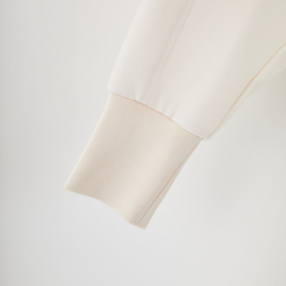 DIGNITE COLLIER [ディニテコリエ] ツイル袖リブプルオーバー [80256331] 031 ｵﾌﾎﾜｲﾄ