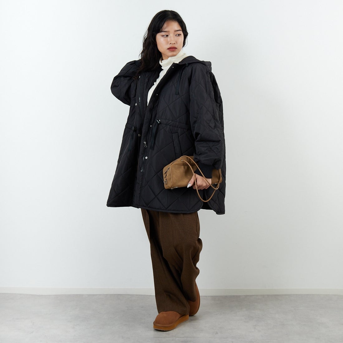Jeans Factory Clothes [ジーンズファクトリークローズ] ウエストドローキルティングジャケット [LFF707] 840 BLACK &&モデル身長：162cm 着用サイズ：F&&