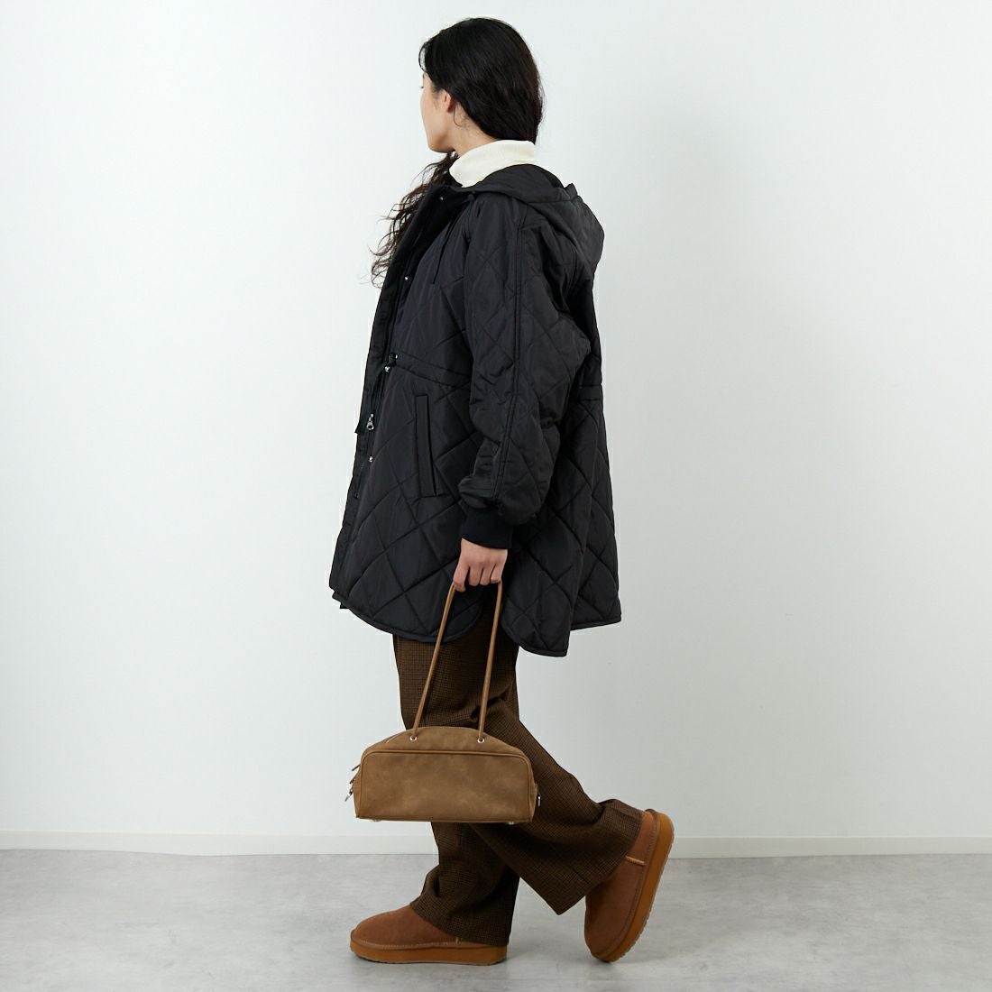 Jeans Factory Clothes [ジーンズファクトリークローズ] ウエストドローキルティングジャケット [LFF707] 840 BLACK &&モデル身長：162cm 着用サイズ：F&&