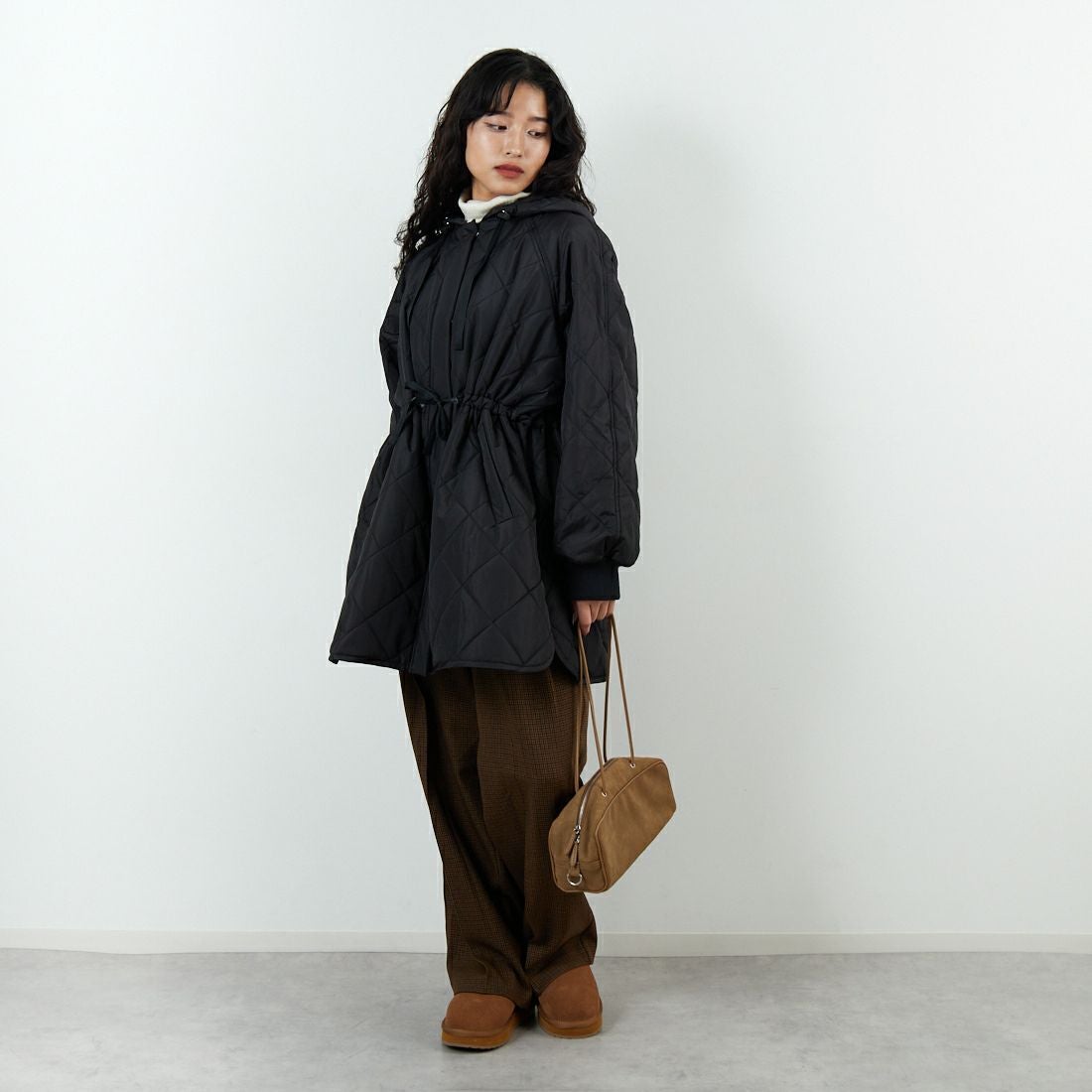 Jeans Factory Clothes [ジーンズファクトリークローズ] ウエストドローキルティングジャケット [LFF707] 840 BLACK &&モデル身長：162cm 着用サイズ：F&&