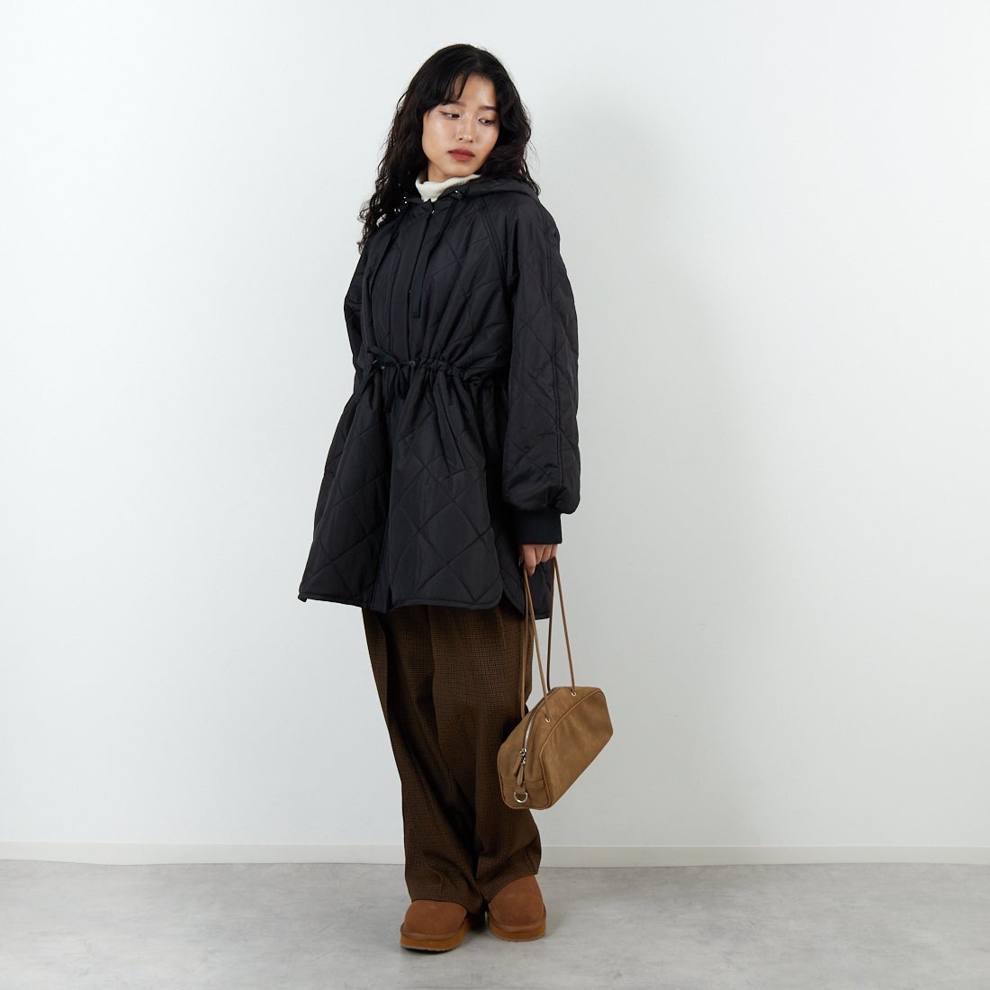 Jeans Factory Clothes [ジーンズファクトリークローズ] ウエストドローキルティングジャケット [LFF707] 840 BLACK &&モデル身長：162cm 着用サイズ：F&&