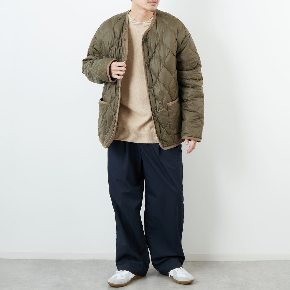 TAION [タイオン] 別注 リバーシブル ライトダウンジャケット [TAION-JF001] KHAKI &&モデル身長：168cm 着用サイズ：L&&