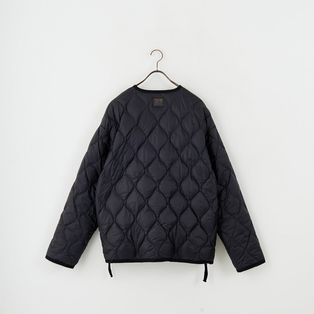 TAION [タイオン] 別注 リバーシブル ライトダウンジャケット [TAION-JF001] BLACK