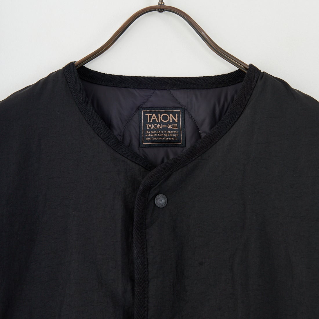 TAION [タイオン] 別注 リバーシブル ライトダウンジャケット [TAION-JF001] BLACK
