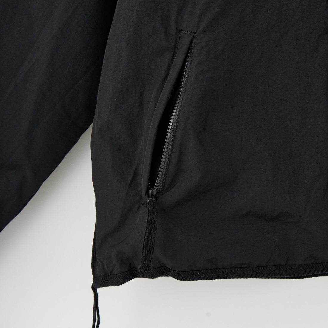 TAION [タイオン] 別注 リバーシブル ライトダウンジャケット [TAION-JF001] BLACK