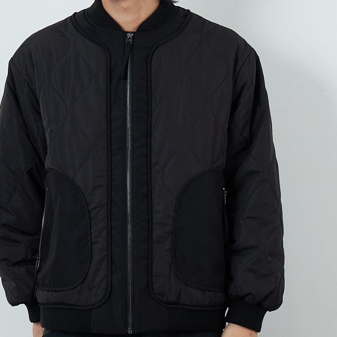 HELLO CALIF [ハローカリフ] キルティングボンバージャケット [511002IN] BLACK &&モデル身長：179cm 着用サイズ：M&&