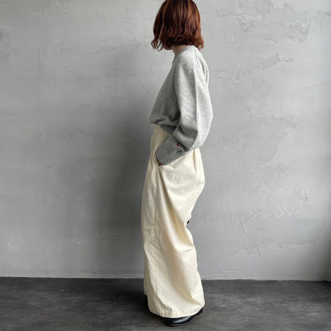 mizuiro ind [ミズイロインド] コーデュロイタックワイドパンツ [4-260067] 12C IVORY &&モデル身長：158cm 着用サイズ：F&&