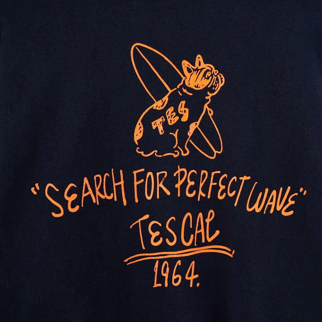 The Endless Summer [エンドレスサマー] 別注 手描き風BUHI バックプリントスウェット [FH-25774500-JF] NAVY