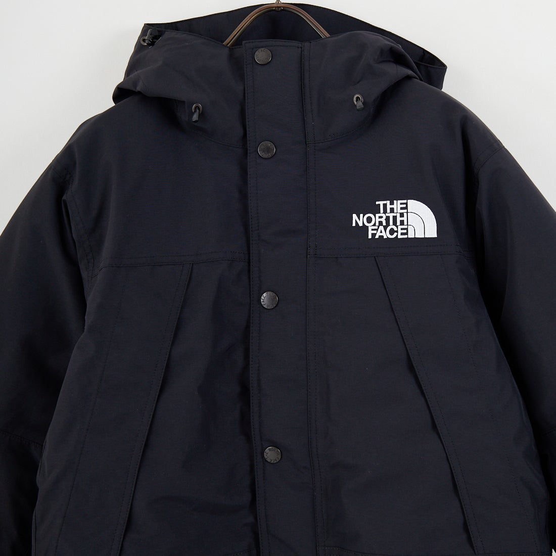 THE NORTH FACE [ザ ノースフェイス] マウンテンダウンジャケット
