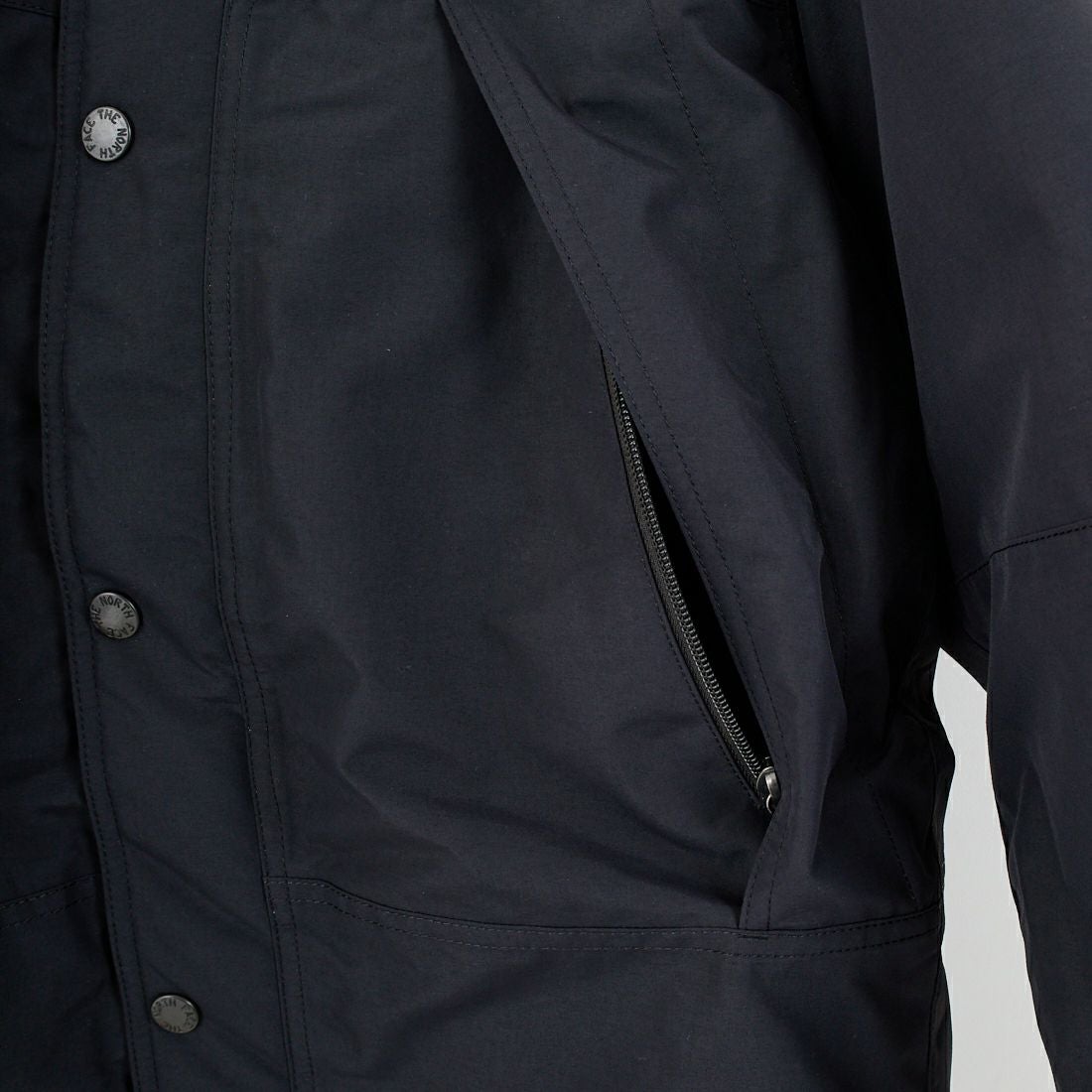 THE NORTH FACE [ザ ノースフェイス] マウンテンダウンジャケット [ND92549] K