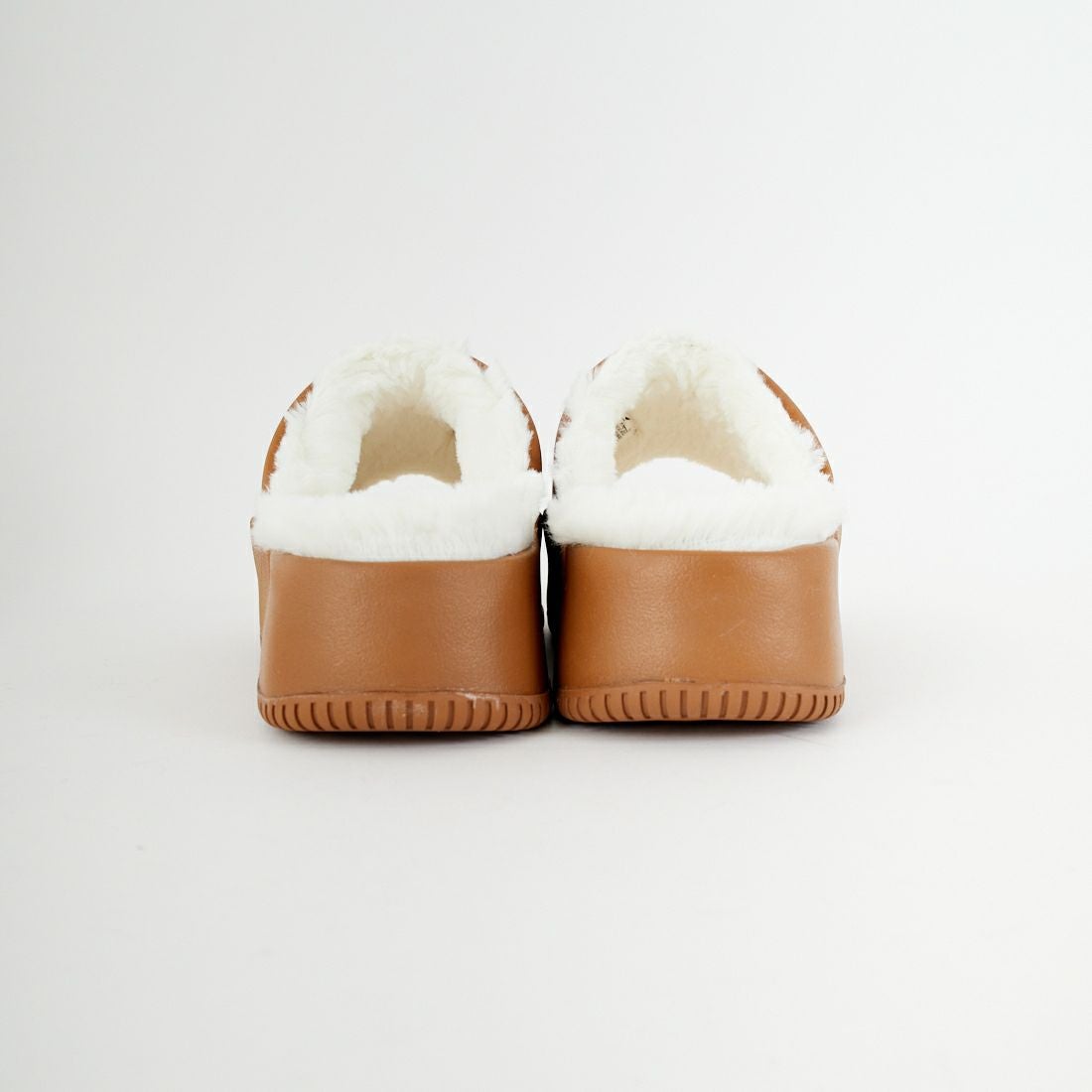 NIKE [ナイキ] カームエレベーションファー スライドサンダル [HV8560] 200 LT BRI