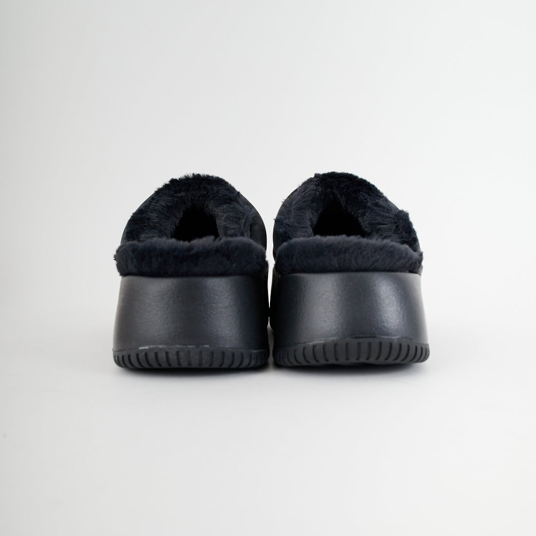 NIKE [ナイキ] カームエレベーションファー スライドサンダル [HV8560] 001 BLACK