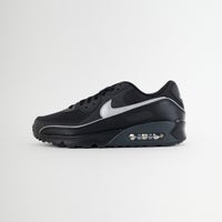 002 BLACK
