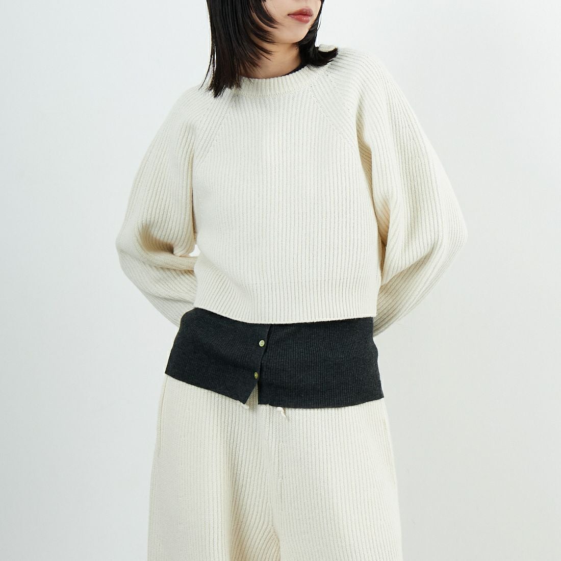 UNFIL [アンフィル] ウーレンコットン&EXファインラムウール リブニットプルオーバー [WVFL-UW123] OFF WHITE &&モデル身長：162cm 着用サイズ：1&&