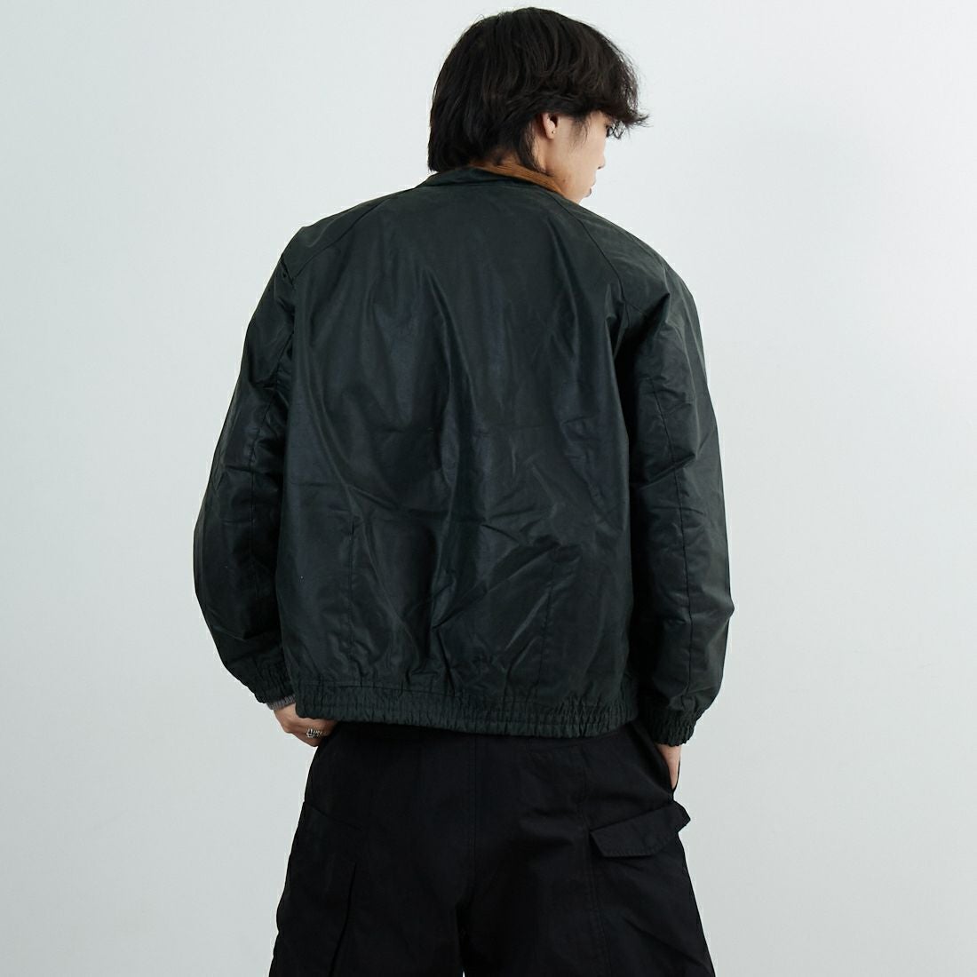 Barbour [バブアー] TRANSPORT/トランスポート スタンドカラーワックスブルゾン [MWX2497] SG91 &&モデル身長：179cm 着用サイズ：38&&