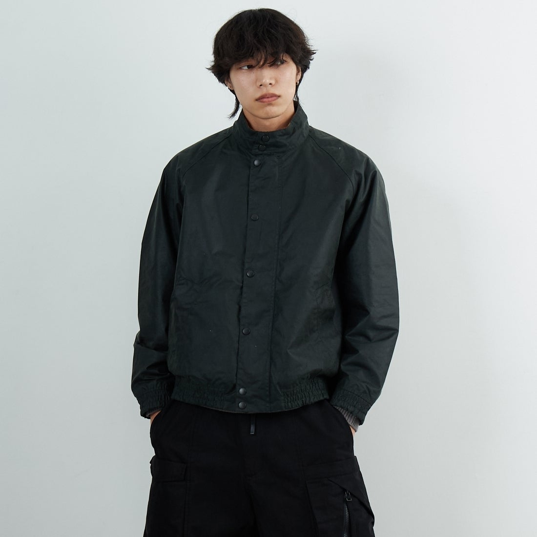 Barbour [バブアー] TRANSPORT/トランスポート スタンドカラーワックスブルゾン [MWX2497] SG91 &&モデル身長：179cm 着用サイズ：38&&