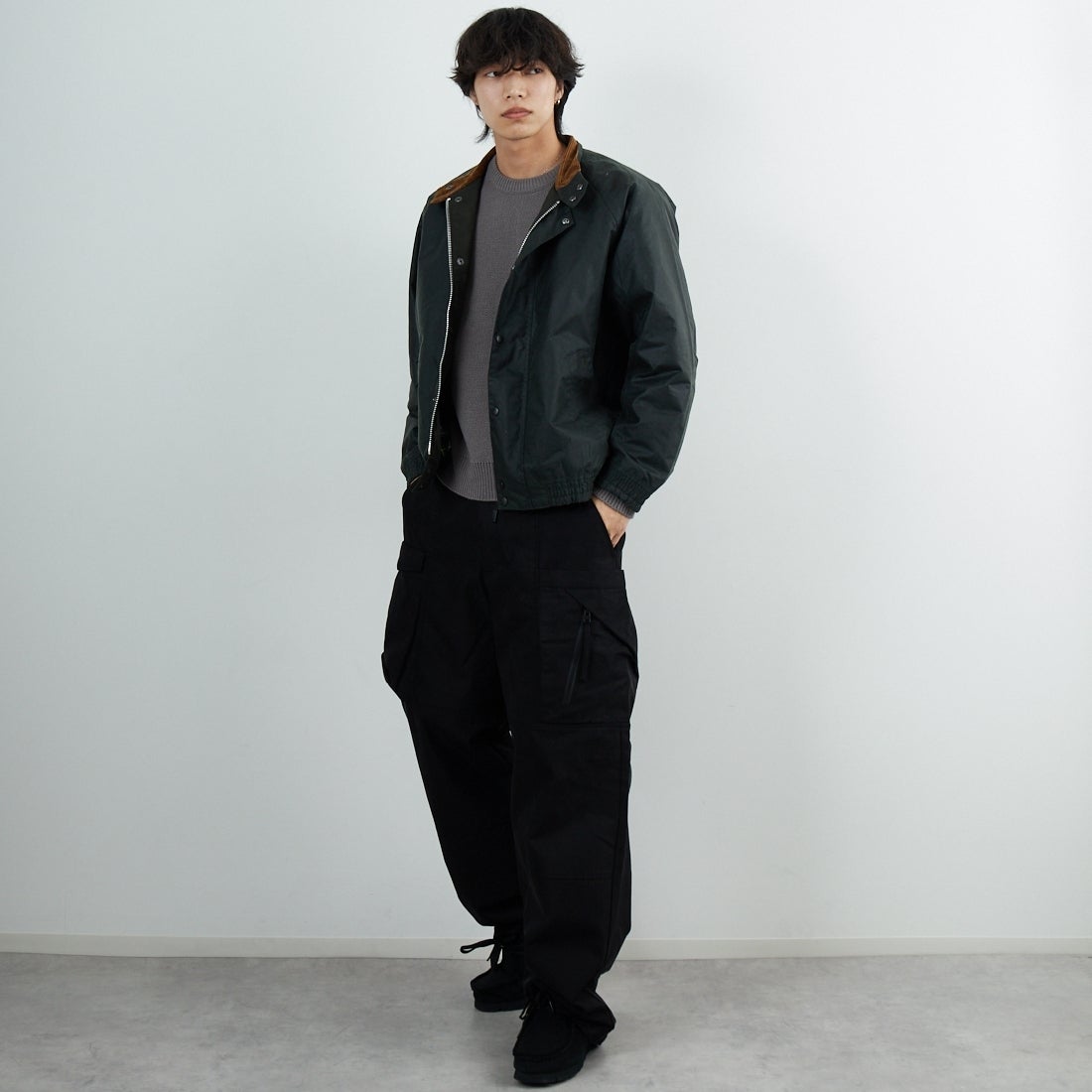 Barbour [バブアー] TRANSPORT/トランスポート スタンドカラーワックスブルゾン [MWX2497] SG91 &&モデル身長：179cm 着用サイズ：38&&